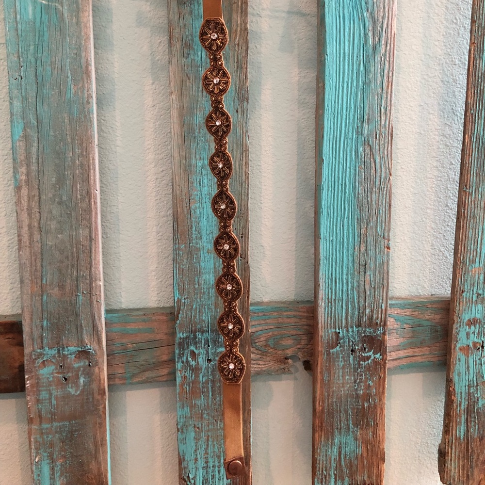 Bronze and silver alter’d state snap belt!